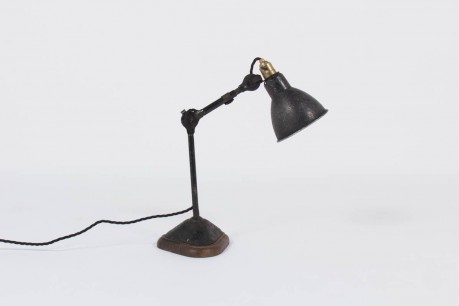 Lampe Gras n°207, socle chêne et métal noir édition Ravel