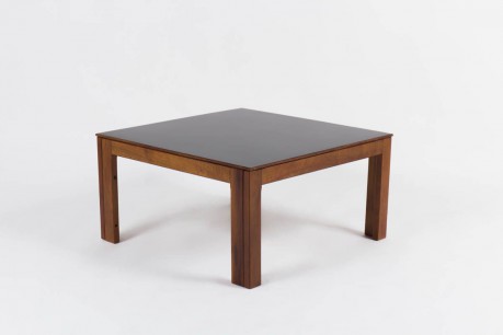 Table basse Andre Sornay en acajou et plateau stratifie noir 1950