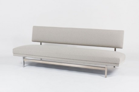 Banquette Egon Eiermann tissu noir et blanc geometrique edition Honeta 1968