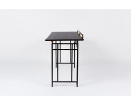 Bureau grand modele en metal noir laiton et plateau en skaï 1950