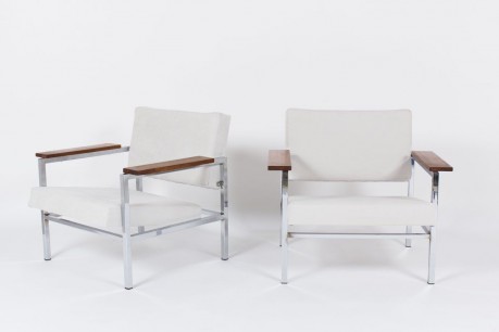 Fauteuils Gijs Van Der Sluis chrome palissandre et velours blanc 1950 set de 2