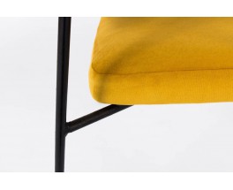 Fauteuil Pierre Paulin modele CM197 velours jaune moutarde edition Thonet 1950