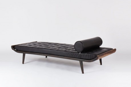Daybed Dick Cordemeijer modele Cleopatra en cuir noir edition Auping 1950