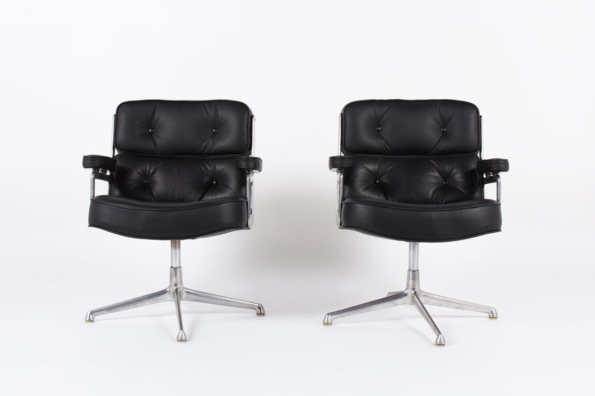 Fauteuils de bureau Eames modele Lobby ES 108 en cuir noir edition Herman Miller 1960 set de 2