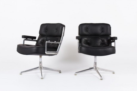 Fauteuils de bureau Eames modele Lobby ES 108 en cuir noir edition Herman Miller 1960 set de 2