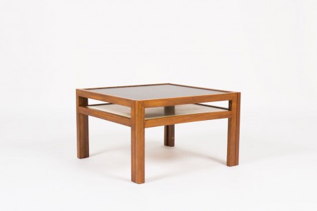 Table basse carree Andre Sornay en hetre teinte et plateau stratifie noir 1960