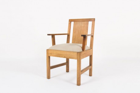 Fauteuil en chene massif tissu lin beige 1950