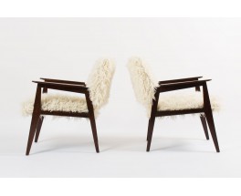 Fauteuils en hetre et tissu poil blanc imitation agneau de Mongolie 1950 set de 2