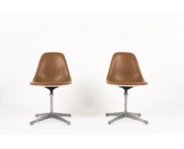 Chaises Charles et Ray Eames skai marron edition Herman Miller 1960 set de 2