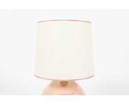 Lampe en ceramique rose et abat-jour beige 1950