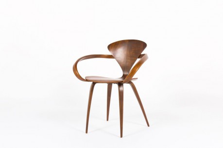 Fauteuil Norman Cherner en noyer edition Plycraft design americain 1960