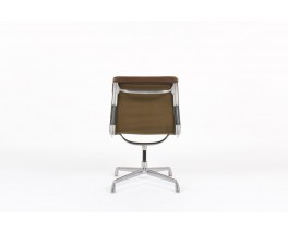 Chaise de bureau Charles et Ray Eames modele Soft Pad EA 205 cuir marron edition Herman miller 1970