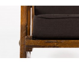 Fauteuil en chene et coussin lin noir design reconstruction 1950