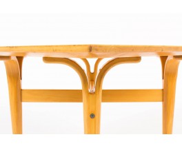 Tables basses Bruno Mathsson modele a pieds fendus en loupe de bouleau design suedois 1950 set de 2