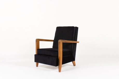 Fauteuil en chene et tissu velours noir 1950