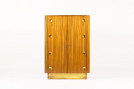 Meuble penderie placage zebrano et laiton design Art Deco 1970