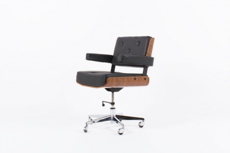 Fauteuil de bureau Alain Richard noyer et cuir noir 1970
