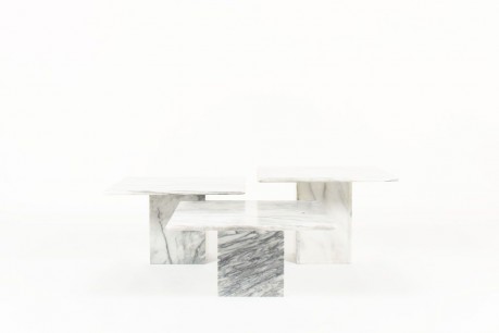 Tables basses gigognes en quartz blanc et gris 1970 set de 3
