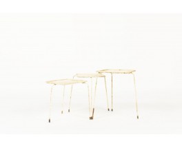 Tables basses Mathieu Mategot modele Soumba blanc 1950 set de 3