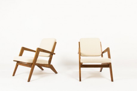 Armchairs in solid ash with beige cotton fabric 1950 set of 2