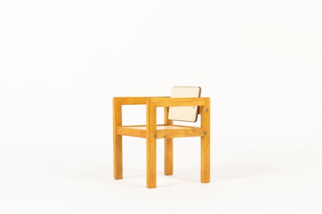 Chaise André Sornay modèle enfant en acajou blond et isorel beige 1960