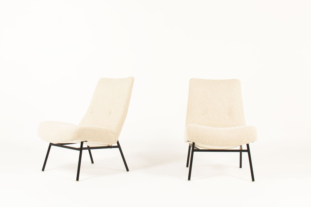 Pierre Guariche armchairs model SK660 in beige fabric edition Steiner 1950 set of 2