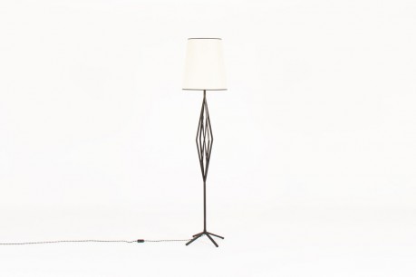 Floor lamp model Diamond in black metal with beige lampshade 1950