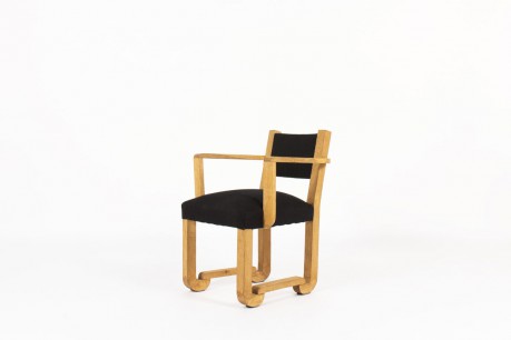 Fauteuil Francisque Chaleyssin en chêne brut et lin noir 1930