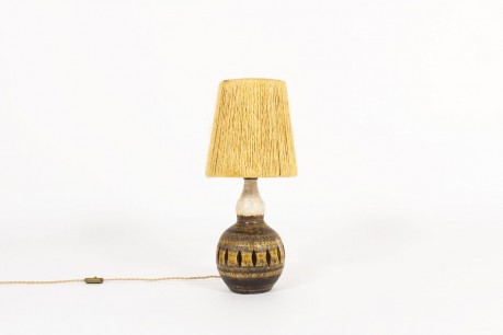 Lampe Georges Pelletier en céramique marron et abat-jour corde 1960