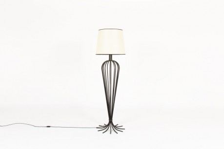 Floor lamp in black metal and beige paper lampshade 1950