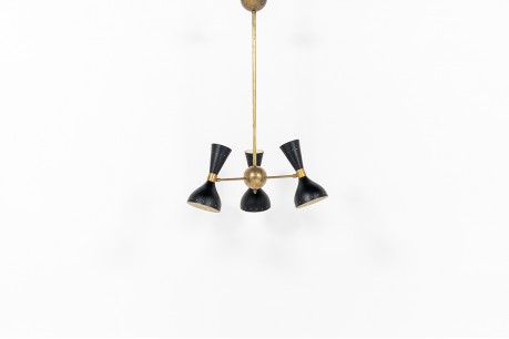 Trident pendant lamp in brass and black diabolo diffusers contemporary design