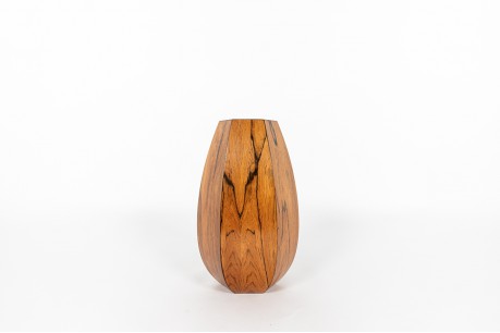 Vase en palissandre design danois 1950