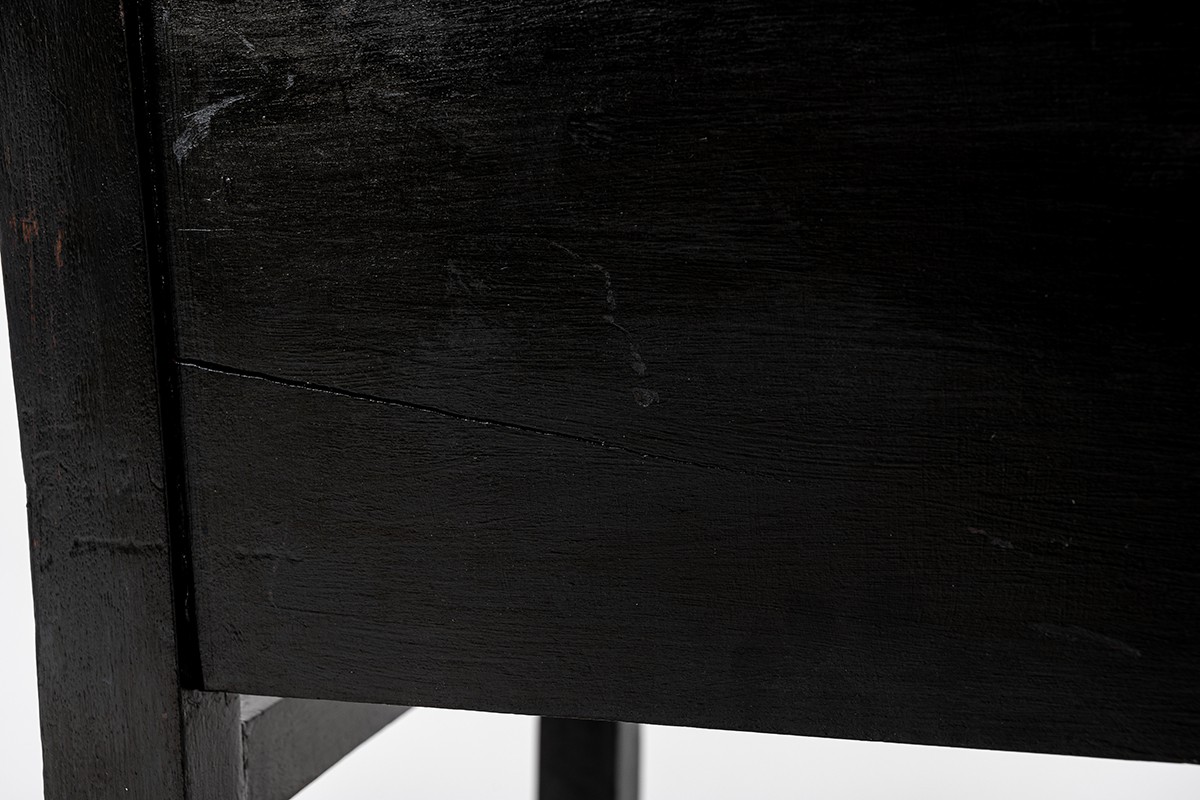 Fauteuils hêtre noir sculpté et tissu lin Maison Thevenon 1950 set de 2