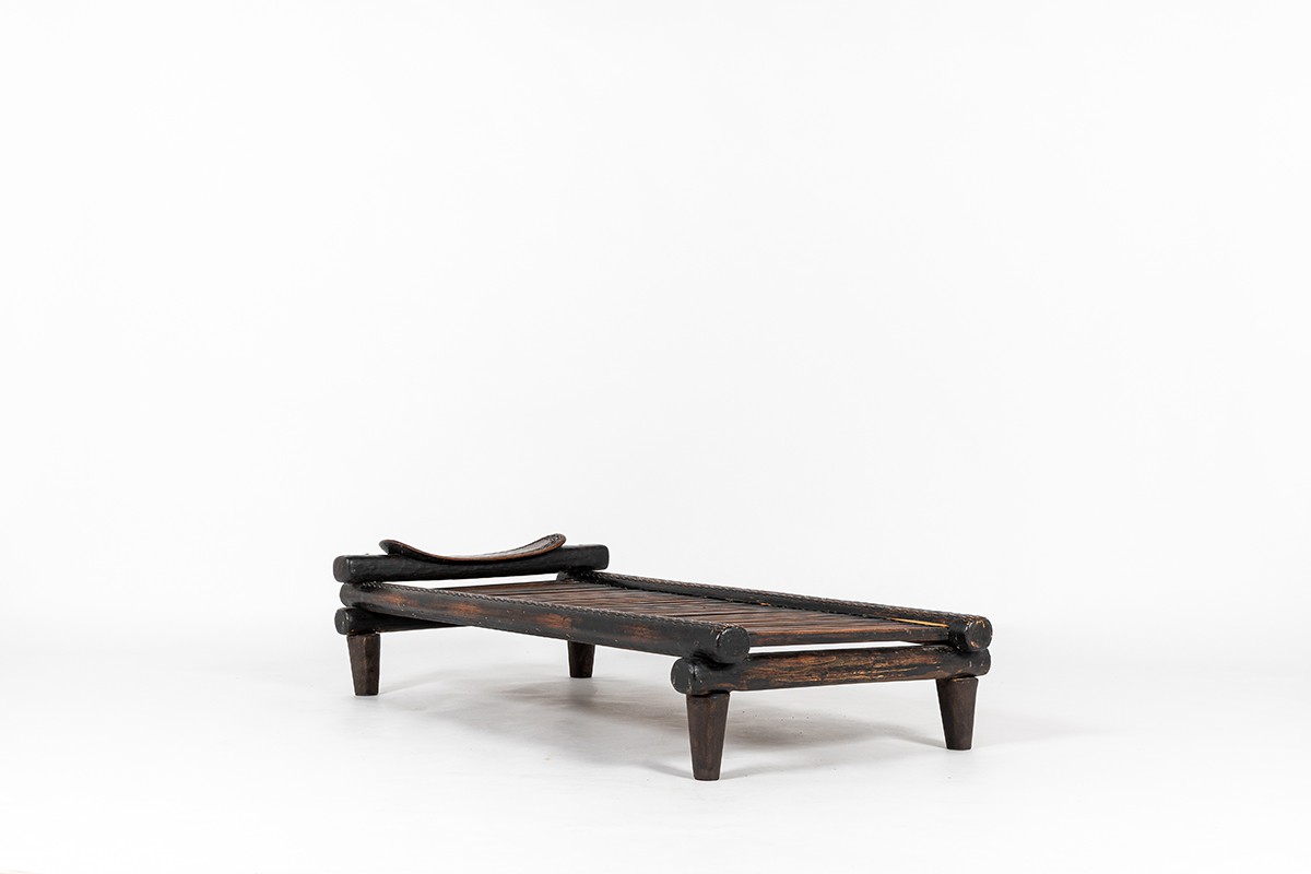 Senoufo coffee table in black wood African design 1950
