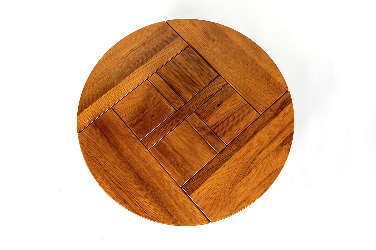 Round coffee table in elm edition Maison Regain 1980