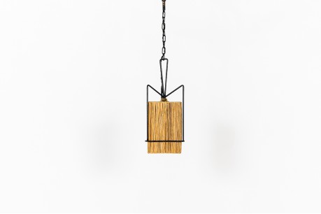 Pendant light in black metal and raffia 1950