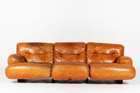 Canapé en cuir et palissandre design italien 1970