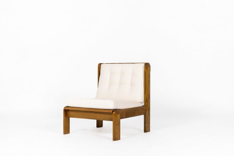 Low chairs in elm and terry fabric from Maison Thevenon 1980