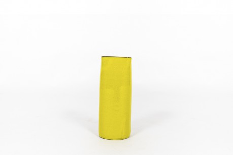 Vase en céramique jaune 1960