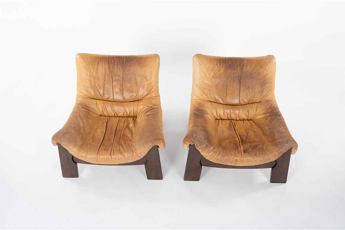 Armchairs in pine and camel leather 1950 set of 2