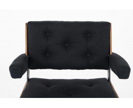 Fauteuil de bureau Alain Richard en noyer et lin noir 1970