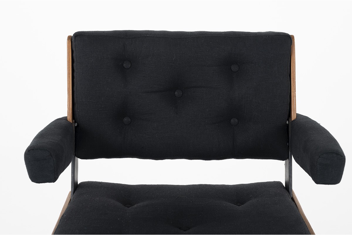 Alain Richard office armchairs in walnut and black linen 1970