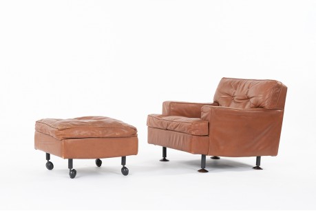 Armchair and footstool Marco Zanuso model Square in leather edition Arflex 1960