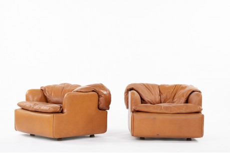 Fauteuils Alberto Rosselli modèle Confidential en cuir édition Saporiti 1970 set de 2