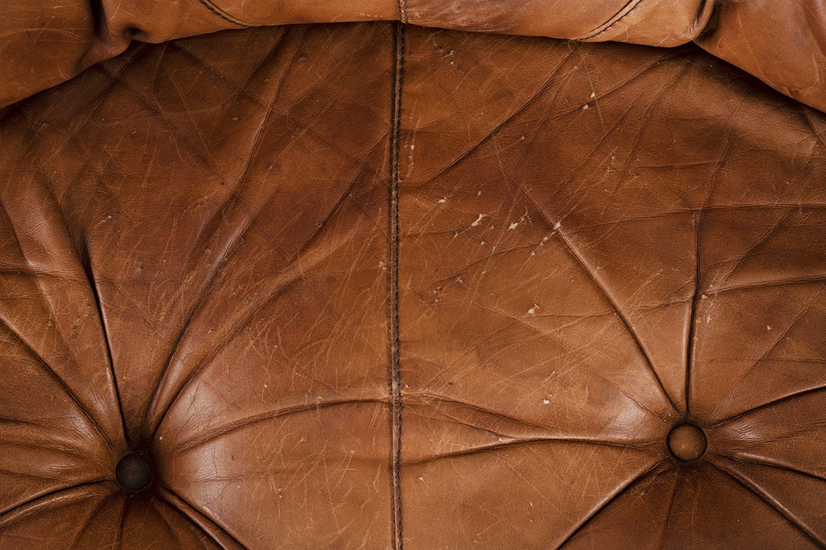Sofa model Corolla in brown leather edition IPE 1970