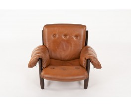 Fauteuil et repose-pieds Sergio Rodrigues modèle Mole en jacaranda et cuir marron 1957