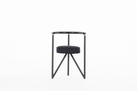 Philippe Starck chair model Miss Dorn noir edition Disform 1982