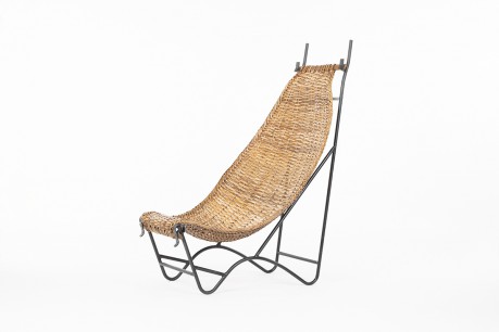 Fauteuil en métal et osier grand modèle 1950