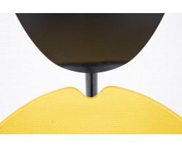 Chaise Carlo Forcolini modèle Miro métal noir jaune édition Alias 1989