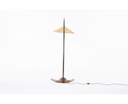 Lampadaire en bois et abat-jour rotin design italien 1950